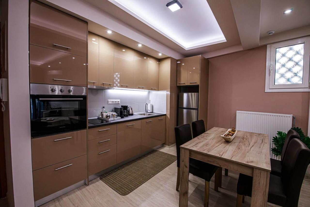 Helena'S Apartment Two Golos Dış mekan fotoğraf